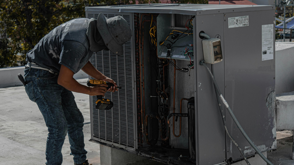 is it illegal to work without air conditioning